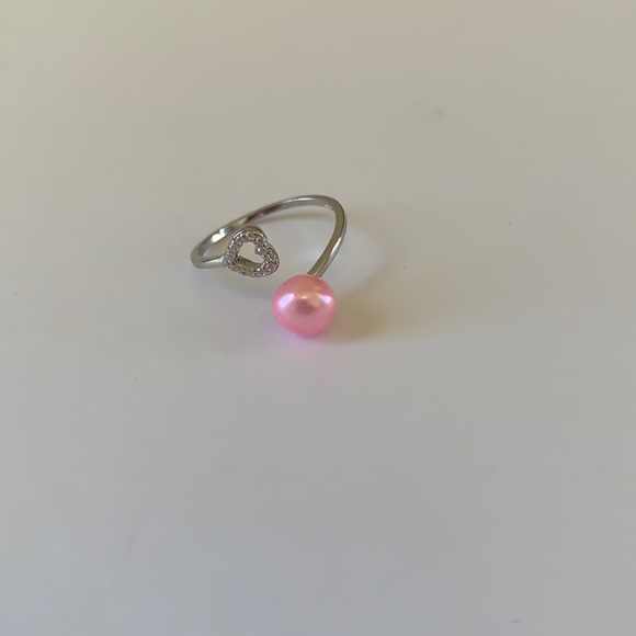 💜 Pearl Wrap ring NWOT - Picture 4 of 5